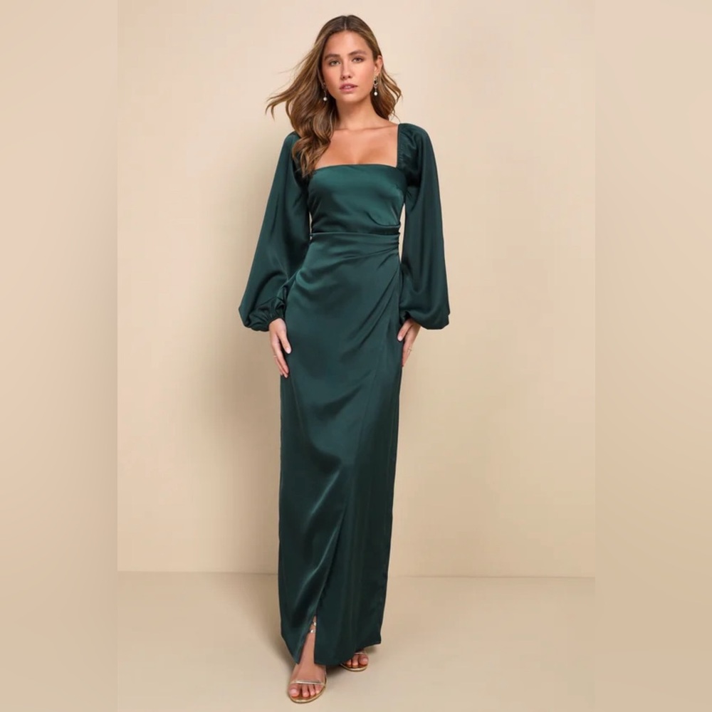 XS Lulu’s Eternal Heart Emerald Green Satin Long Sleeve Maxi Dress